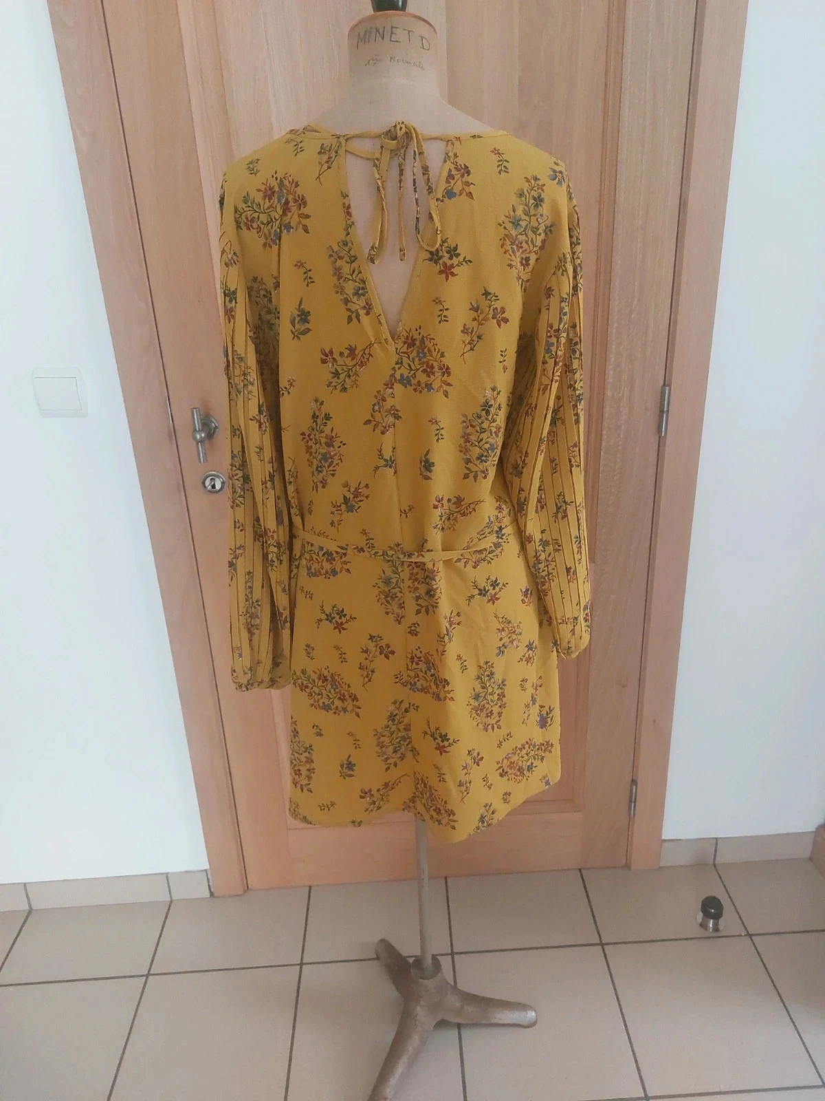 Très jolie robe Only en parfait état 🌸 Taille 40 – photo 4